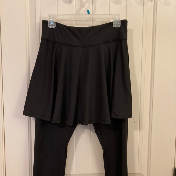 Women’s Skirted leggings - Picture 2 of 4